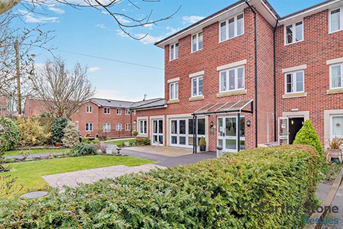 1 Bedroom Flat For Sale In Imber Court, George Street, Warminster, BA12