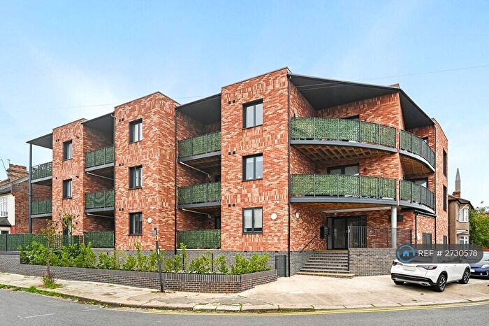 1 Bedroom Flat To Rent In Rosslyn Crescent, Harrow, HA1