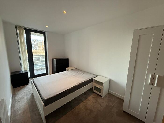 2 Bedroom Apartment To Rent In St Georges Island, Kelso Place, Manchester, M15