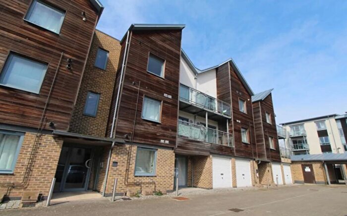 1 Bedroom Apartment To Rent In Marine House, Quayside Drive, Colchester, Essex, CO2