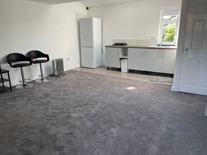 1 Bedroom Flat To Rent In Ground Floor Flat, Gillity Close, Walsall, WS5