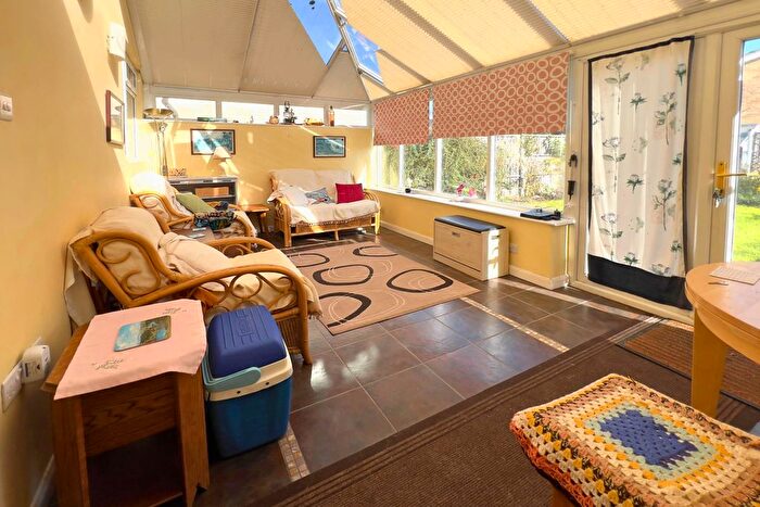 3 Bedroom Semi-detached House For Sale In Darby Green Lane, Camberley, GU17