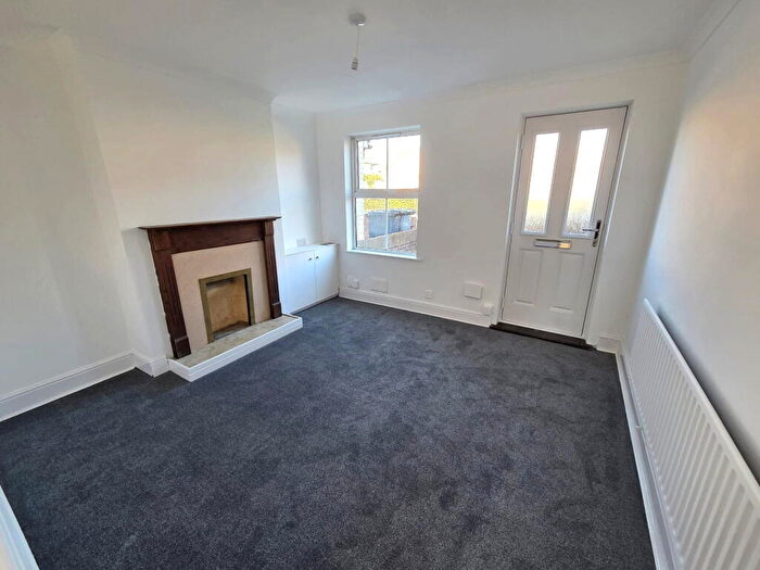 3 Bedroom Terraced House For Sale In Prospect Place, Biggleswade, Bedfordshire, SG18