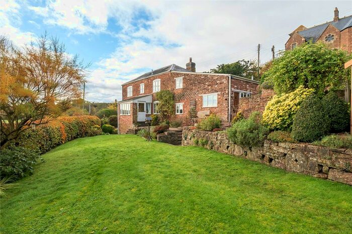 3 Bedroom Cottage For Sale In Hoarwithy, Hereford, Herefordshire, HR2