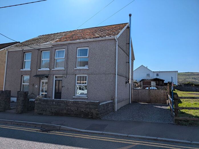 3 Bedroom Semi Detached House For Sale In Gwilym Road, Cwmllynfell, Swansea., SA9