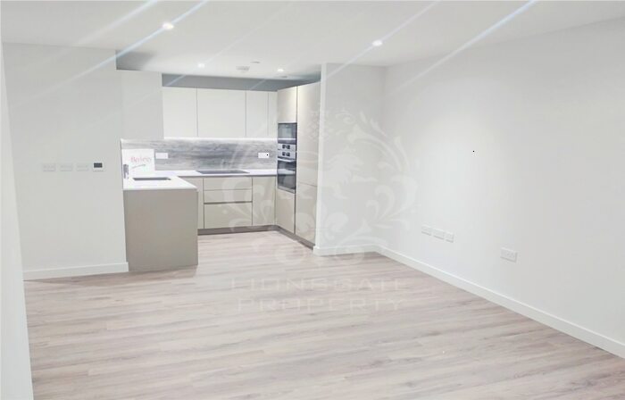 1 Bedroom Apartment For Sale In Newnton Close, London, N4