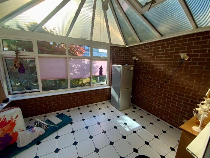 Property To Rent In Hayes Park, Chester, CH1