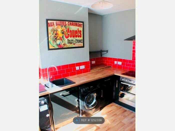 2 Bedroom Maisonette To Rent In Wells Road, Bristol, BS4