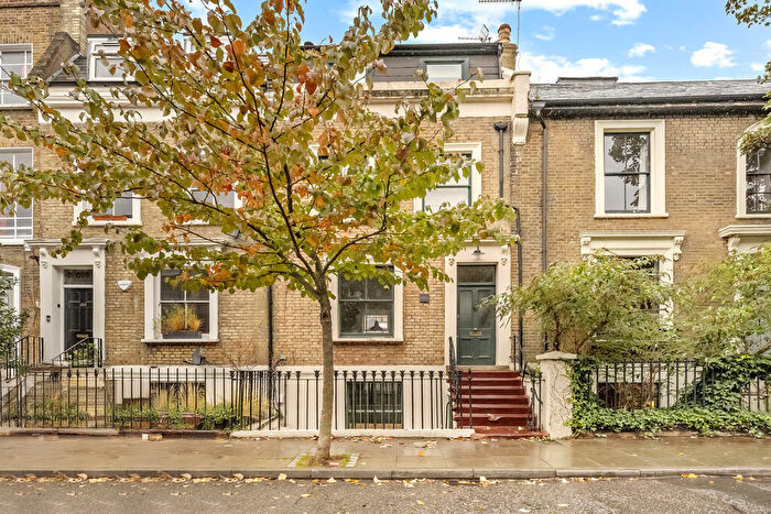 1 Bedroom Apartment To Rent In Milton Grove, London, N16