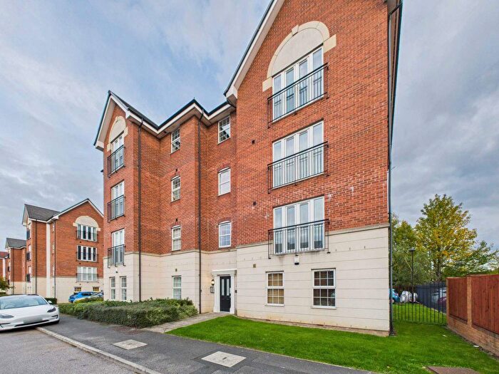 2 Bedroom Flat To Rent In Priory Chase, Pontefract, WF8