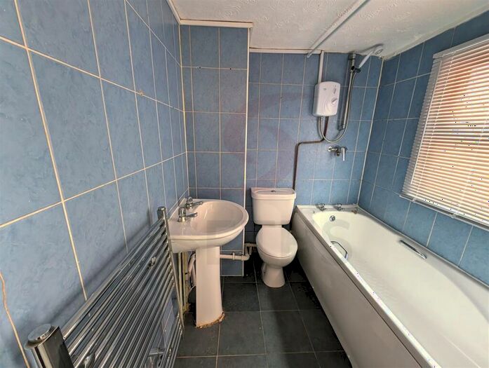 1 Bedroom Property To Rent In Charnwood Road, Shepshed, LE12