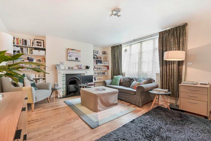 1 Bedroom Flat To Rent In Warwick Way, London, Uk, SW1V