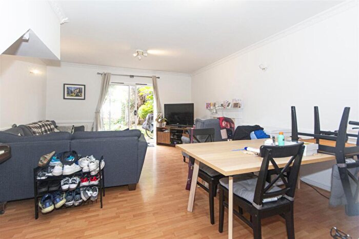 2 Bedroom Terraced House To Rent In Wycliffe Road, Battersea, SW11