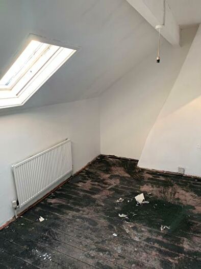 2 Bedroom Terraced House For Sale In Darfield Place, Harehills, LS8
