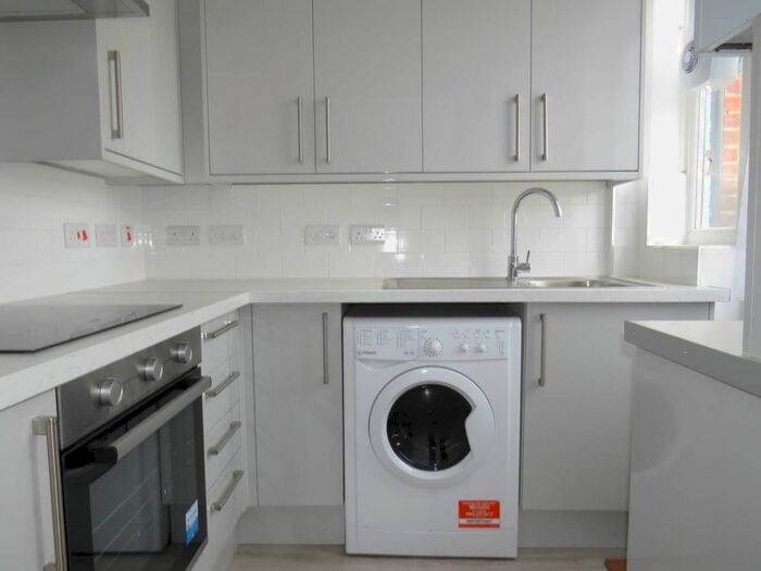 3 Bedroom Property To Rent In Penbury Road, Southall, Middlesex, UB2