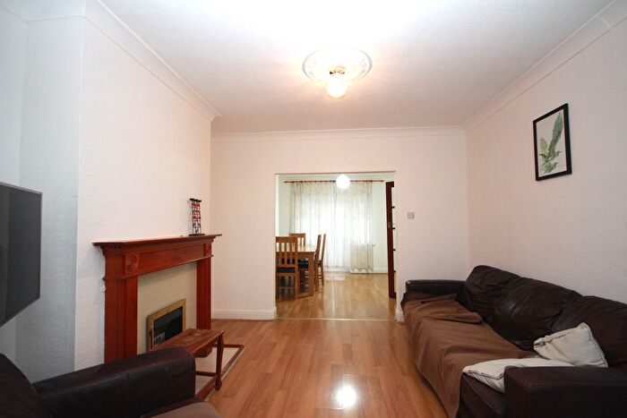 3 Bedroom Terraced House To Rent In Berriton Road, Rayners Lane, Harrow, HA2