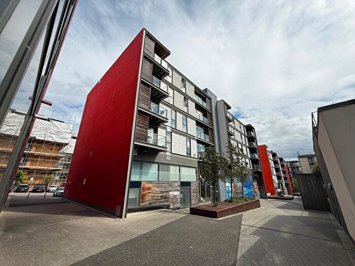2 Bedroom Apartment To Rent In Opal House, Vizion, MK9
