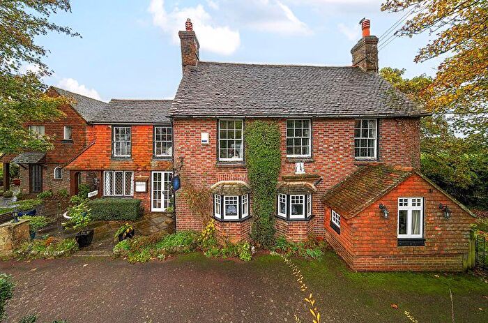 6 Bedroom Detached House For Sale In Gardner Street, Herstmonceux, BN27