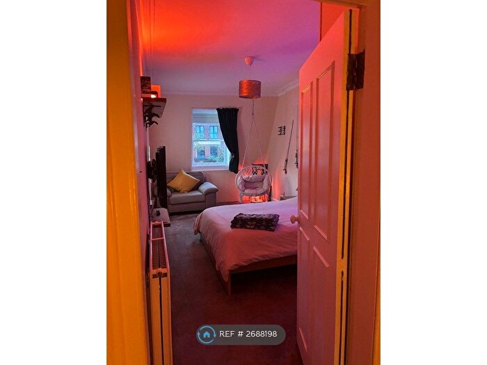 2 Bedroom Flat To Rent In Oakfield Avenue, Glasgow, G12