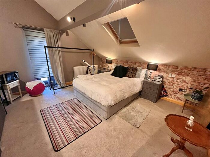 3 Bedroom End Of Terrace House For Sale In Clifton Street, Alderley Edge, SK9