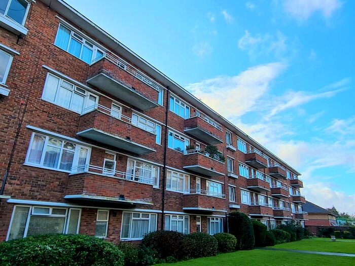1 Bedroom Apartment To Rent In Shirley Road, Southampton, SO15