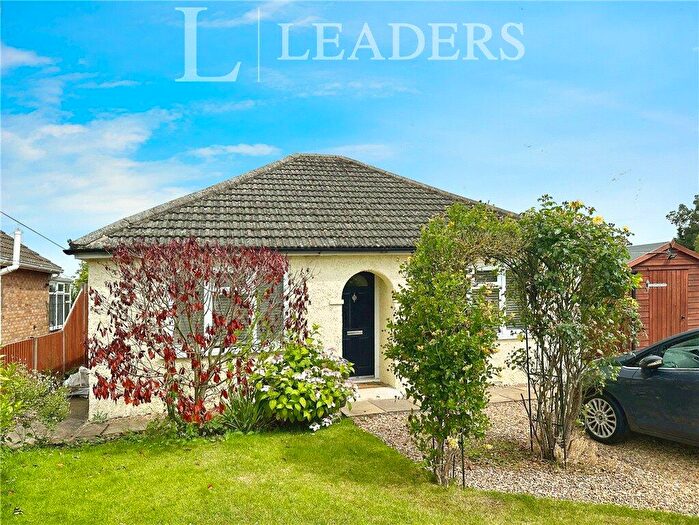 3 Bedroom Bungalow For Sale In Milestone Lane, Pinchbeck, Spalding, PE11