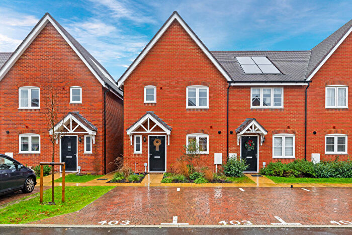 3 Bedroom Semi Detached House For Sale In Ref: Sb - Earhart Drive, Westvale Park, RH6