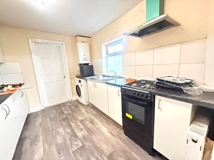 3 Bedroom Terraced House To Rent In Spencer Street, Southall, UB2