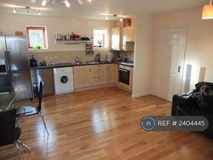 2 Bedroom Maisonette To Rent In Peggs Way, Basingstoke, RG24