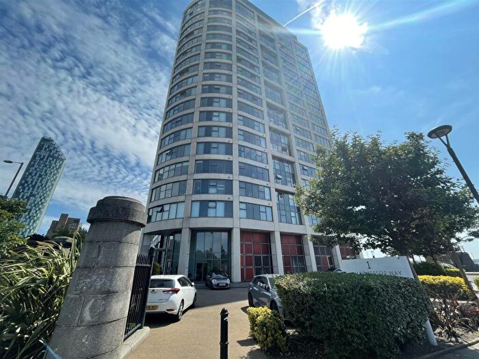 2 Bedroom Apartment For Sale In William Jessop Way, Liverpool, L3