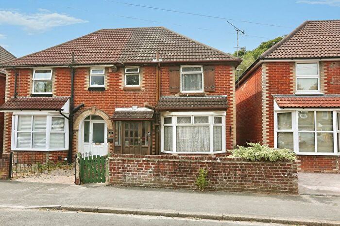3 Bedroom Semi-Detached House For Sale In Percy Road, Southampton, Hampshire, SO16