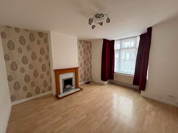 3 Bedroom House To Rent In Water Eaton Road, MK2