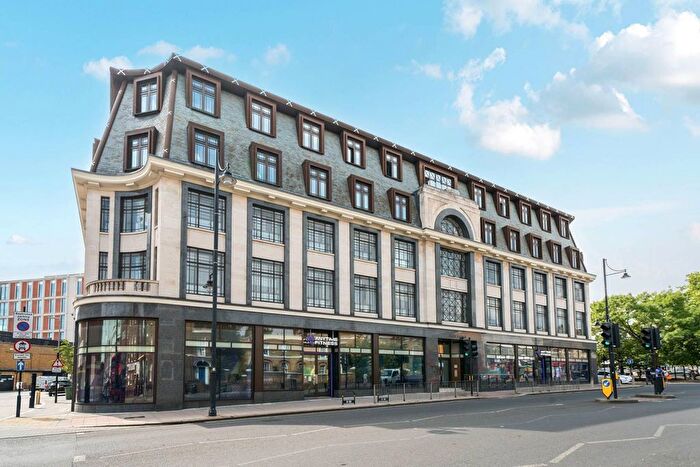 2 Bedroom Flat For Sale In Ivor House, Brixton, London, SW2