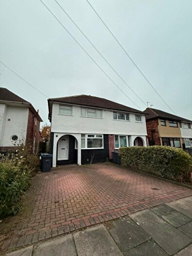 3 Bedroom Semi-Detached House To Rent In Southgate Road, Birmingham, B44