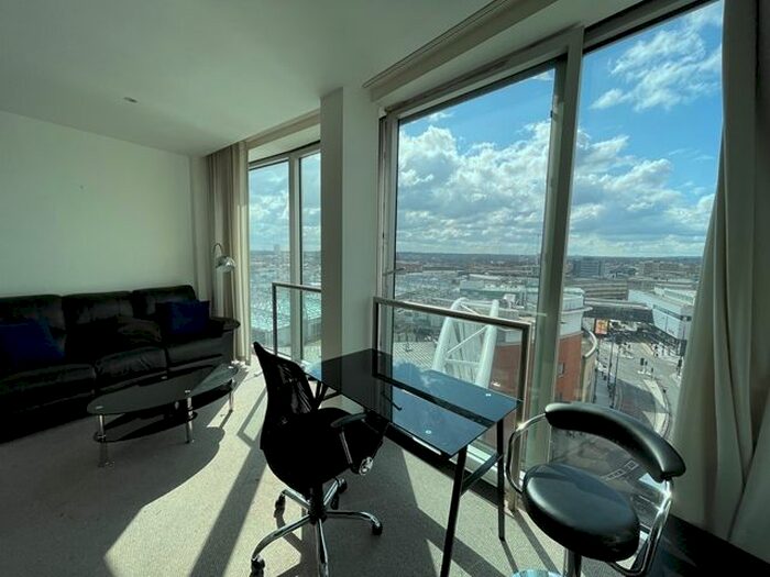 Studio To Rent In New Street, Birmingham, B2