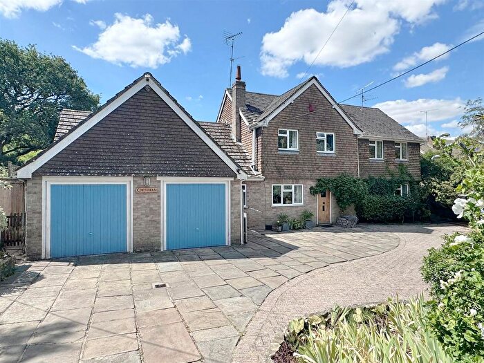 5 Bedroom Detached House For Sale In Crestholm, Red Shute Hill, Hermitage, RG18