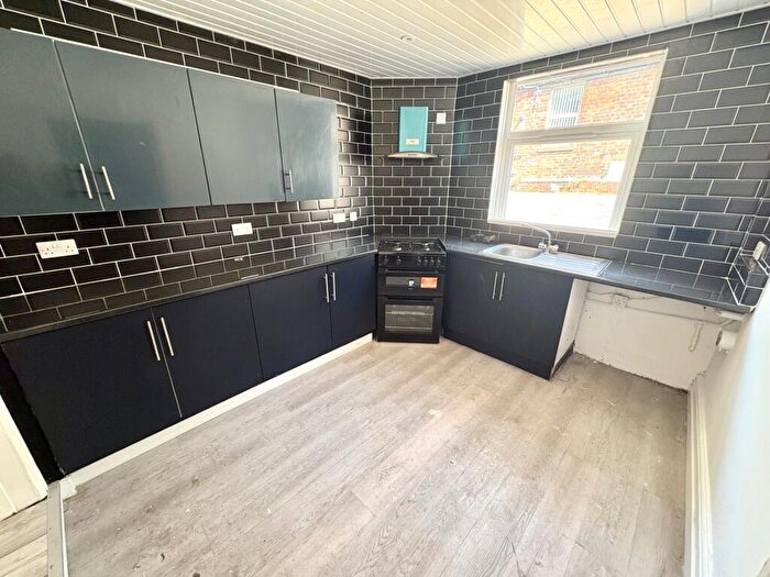 3 Bedroom Terraced House To Rent In Ince Avenue, Liverpool, L4