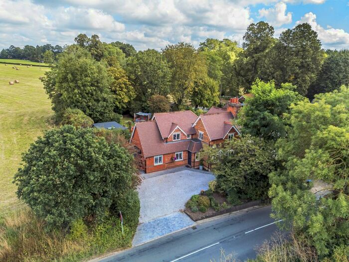 3 Bedroom Semi-Detached House For Sale In Edgell Cottages, Essendon, Hatfield, AL9