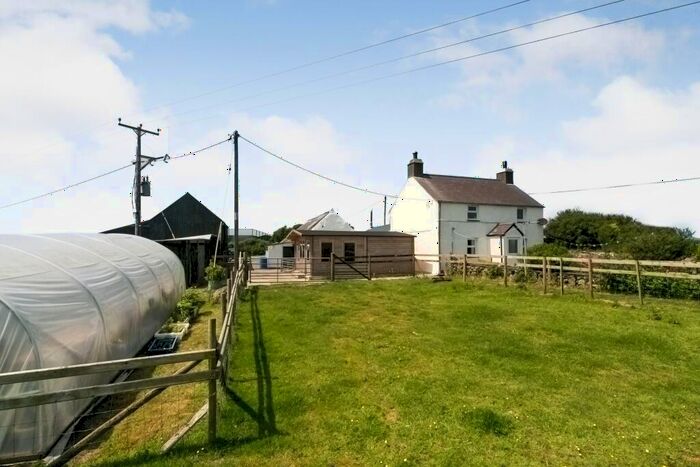 3 Bedroom Detached House For Sale In Rhoshirwaun, Gwynedd, LL53