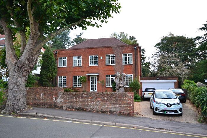 4 Bedroom Detached House To Rent In Nightingale Road, Rickmansworth, Hertfordshire, WD3