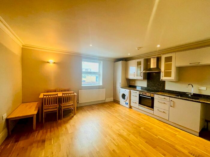 1 Bedroom Flat To Rent In Model Cottages, Northfield Avenue, London, W13