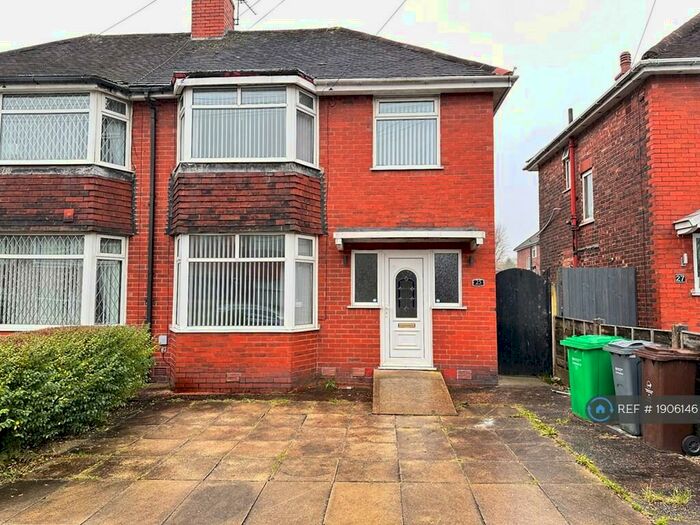 3 Bedroom Semi-Detached House To Rent In Wigsby Avenue, Manchester, M40