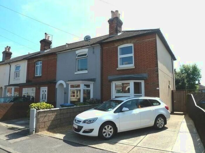 2 Bedroom Semi-Detached House To Rent In Church Road, Southampton, SO19