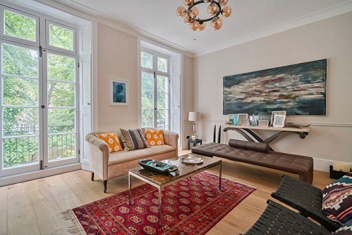 4 Bedroom Terraced House For Sale In Brompton Square, London, SW3