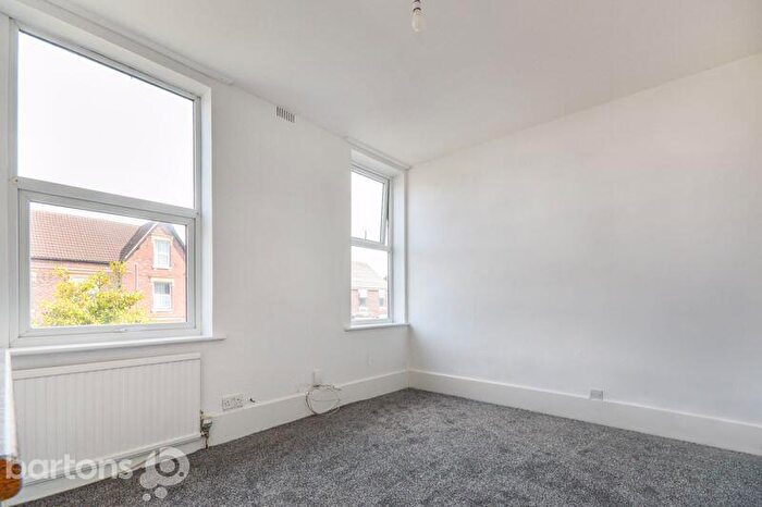 Flat To Rent In Clough Road, Masborough, Rotherham, S61