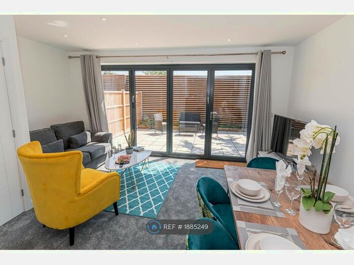 3 Bedroom Semi-Detached House To Rent In Denmark Lane, Poole, BH15