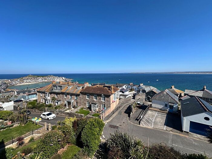 5 Bedroom Property To Rent In Pednolver Terrace, St. Ives, TR26