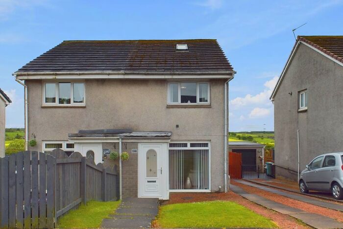 2 Bedroom Semi-Detached House For Sale In Currieside Avenue, Shotts, ML7
