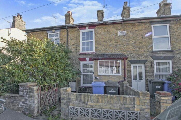 2 Bedroom Property To Rent In London Road, Kessingland, Lowestoft, NR33