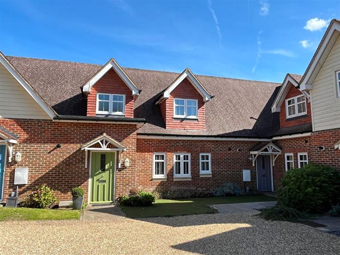 3 Bedroom Terraced House For Sale In Bank Lane, Hildenborough, TN11